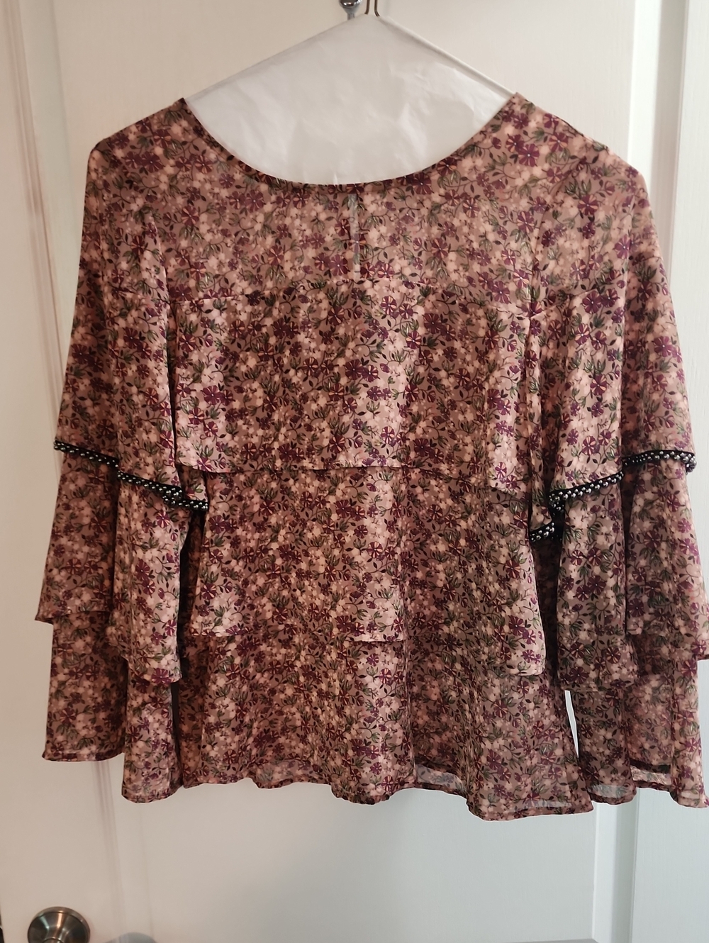 Floral Tiered Bell-Sleeve Blouse - Pink Size XS